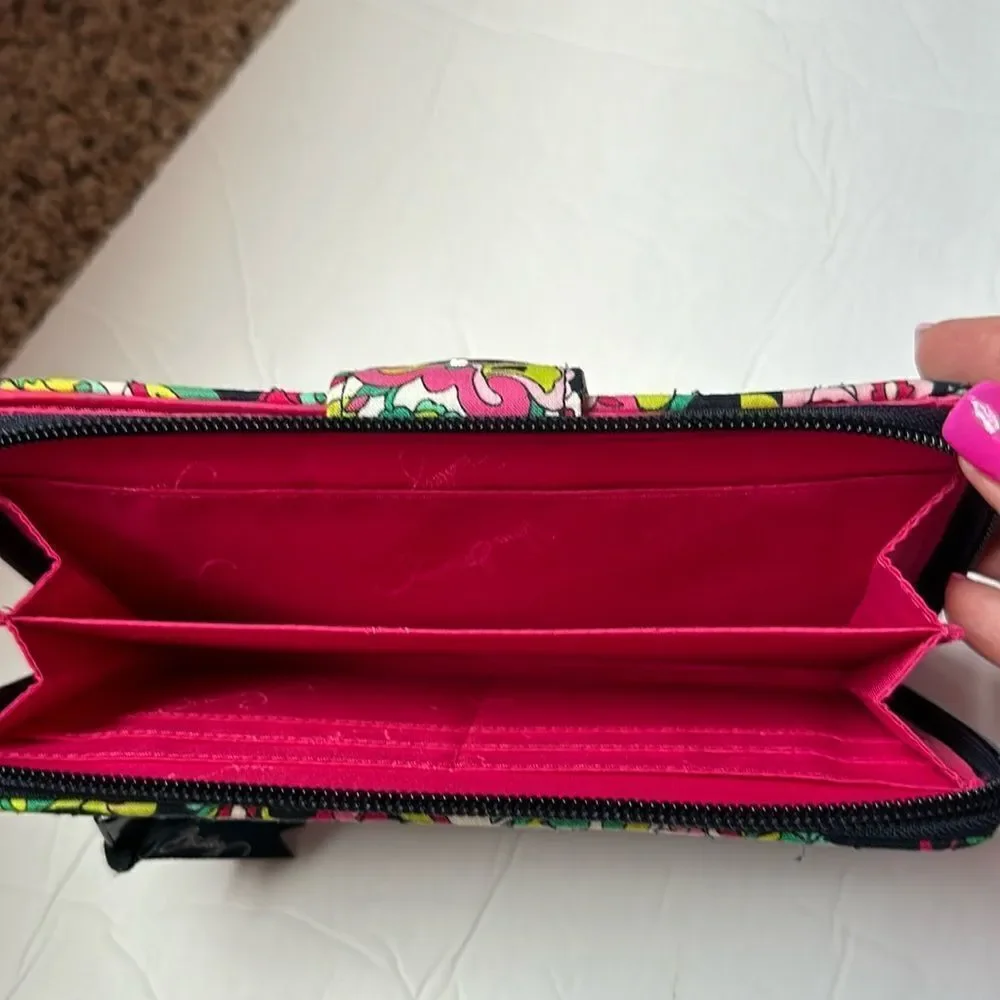 Vera Bradley Turnlock Wallet - Picture 6 of 7
